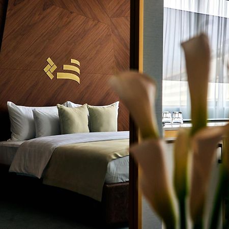 Hotel Pupin Новий Сад Екстер'єр фото A room at the hotel