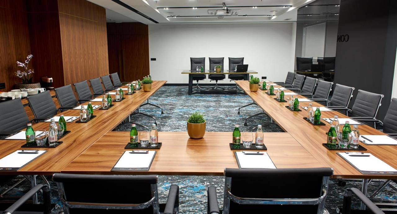 Hotel Pupin Новий Сад Екстер'єр фото Meeting room