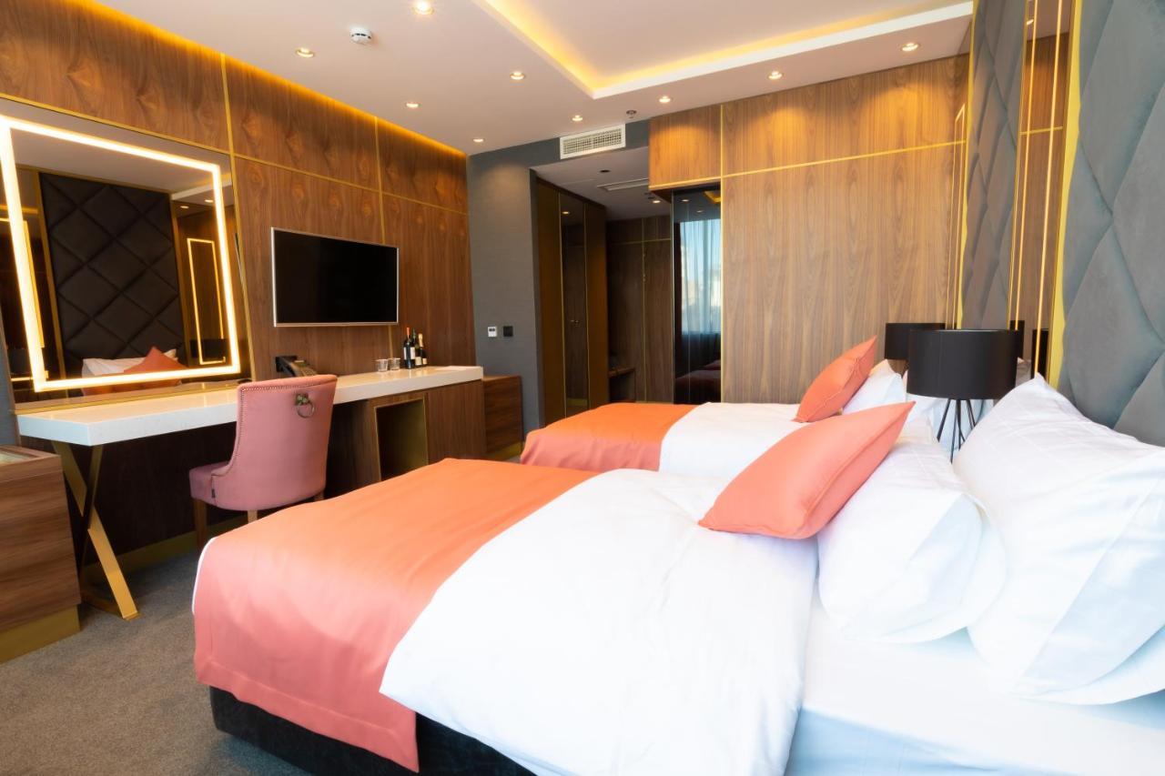 Hotel Pupin Новий Сад Екстер'єр фото Deluxe Room