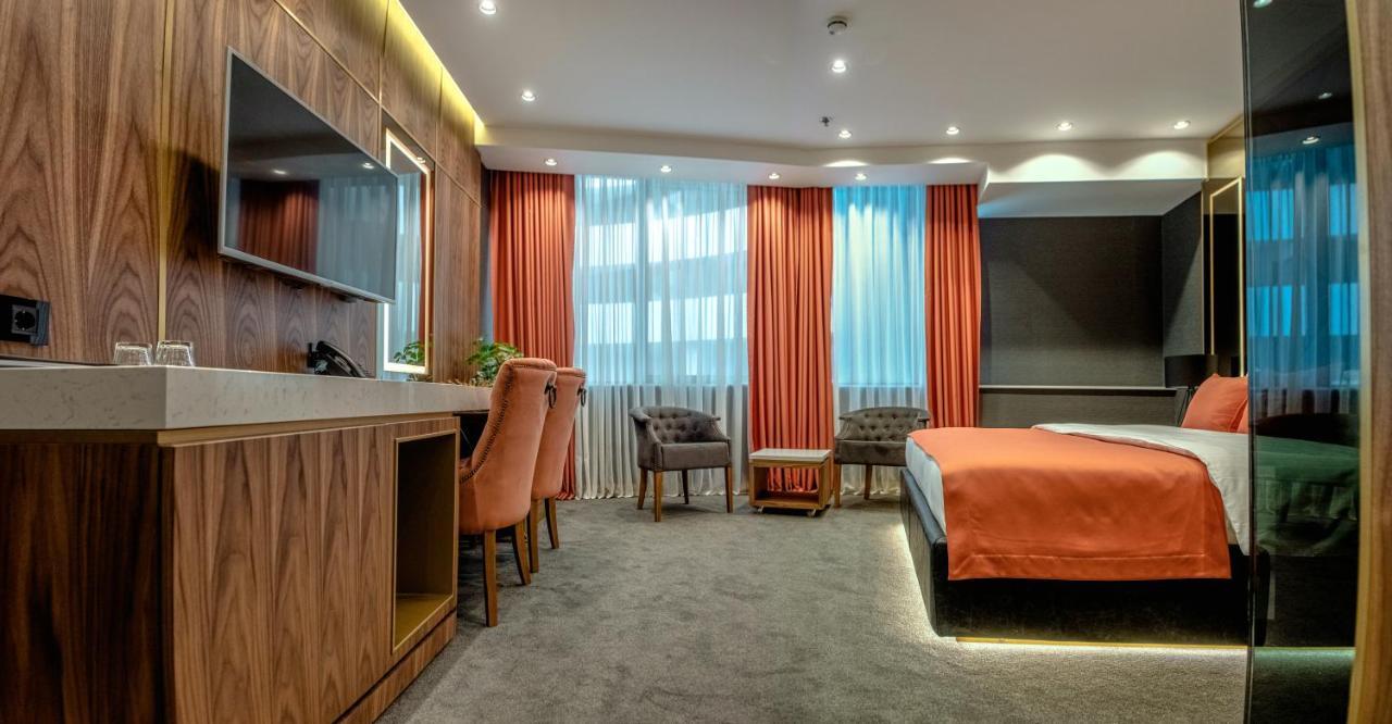 Hotel Pupin Новий Сад Екстер'єр фото